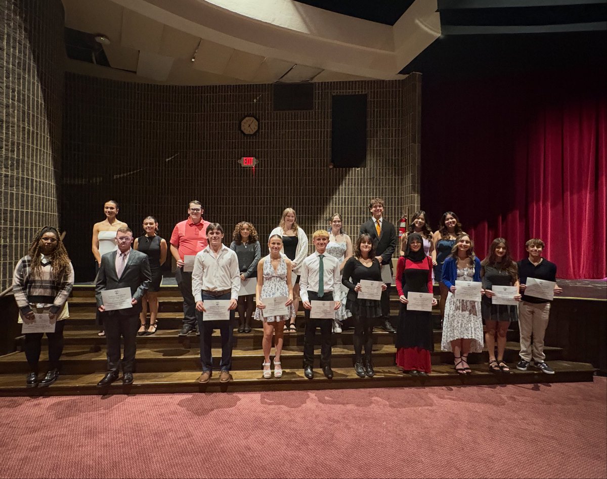 Normandy High School tweet media