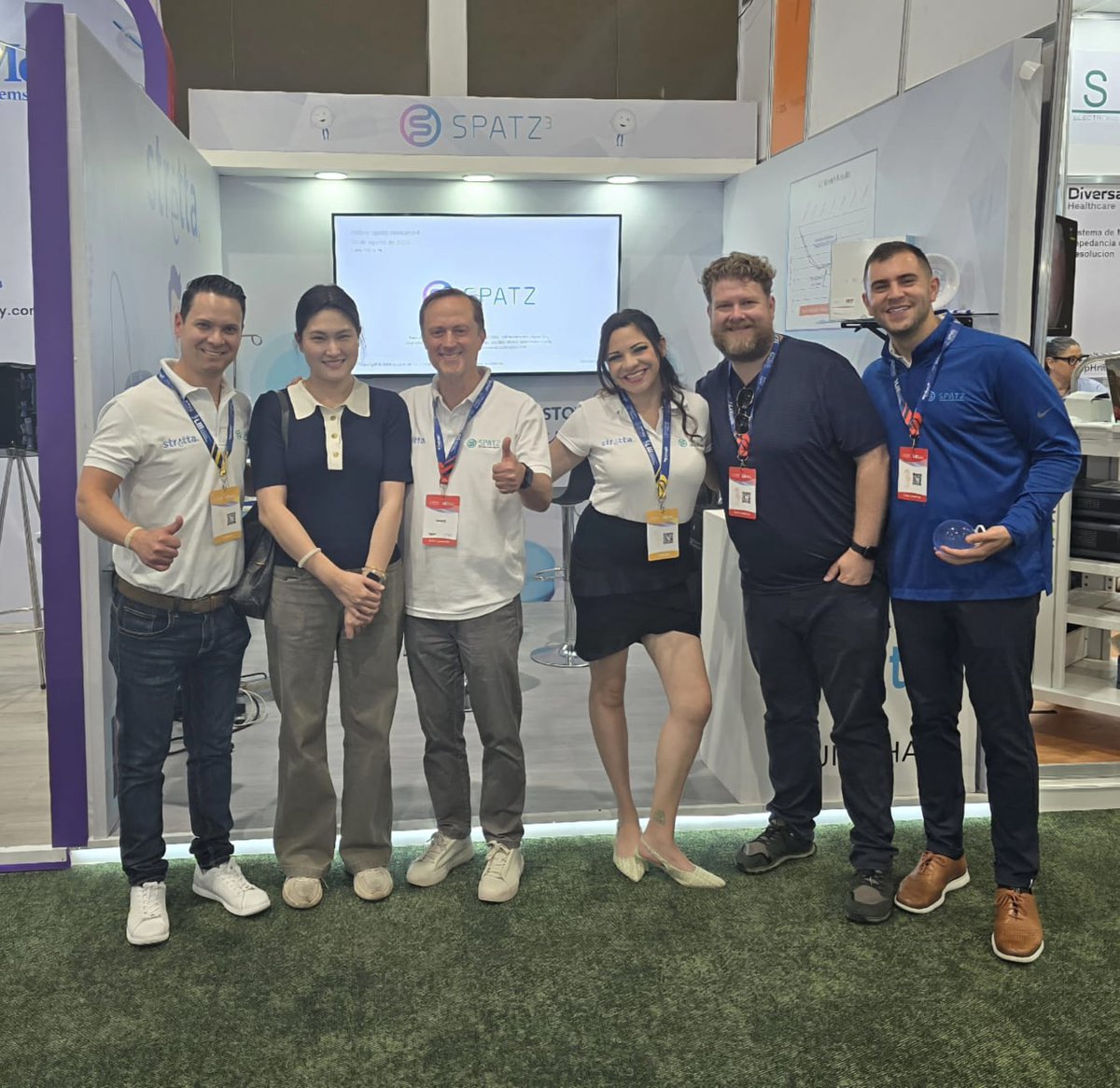 Spatz3Balloon's tweet image. 🇲🇽 Last month, our Director of Regional Sales, Joseph Tabakin, joined the AMEG Conference in Puerto Vallarta with our partners Biomedics. Great to connect with physicians across Mexico and share updates on the Spatz3 Adjustable Balloon. #Spatz3 #ObesityCare #Endoscopy