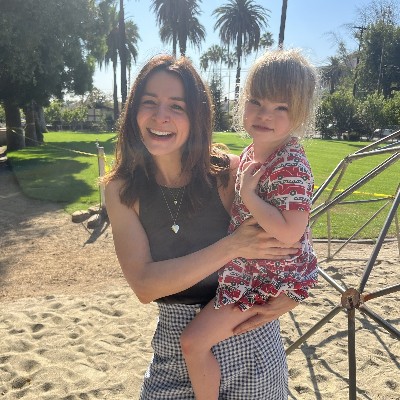 GDSFoundation's tweet photo. 🍰#HappyBirthday to the amazing Caterina Scorsone!🎉💖A devoted mom, #GLOBAL spokesperson, and @quincyjones Award recipient, @caterinatweets inspires us every day with her advocacy and heart.🌸✨We are SO grateful to have her in our corner: https://t.co/bmGbUSEWr4 #GLOBALAdvocate https://t.co/4H9JeD2HpO