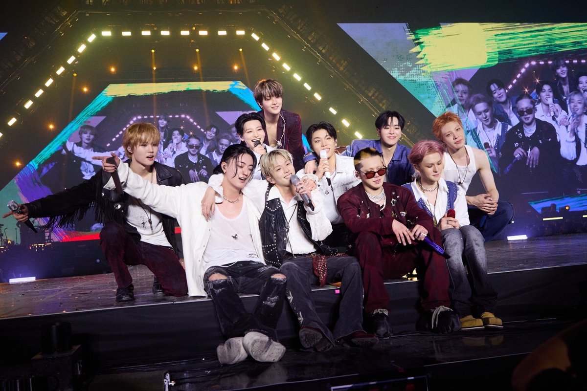 I vote #TREASURE for Fans’ Choice - Male Award #2025MAMAVOTE
