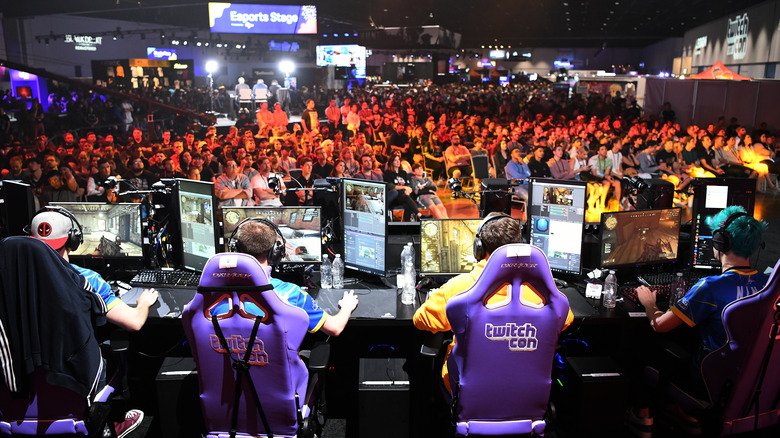 RedWolves_Com's tweet image. This weekend we're in San Diego for TwitchCon 2025! Come see some of us at the event!