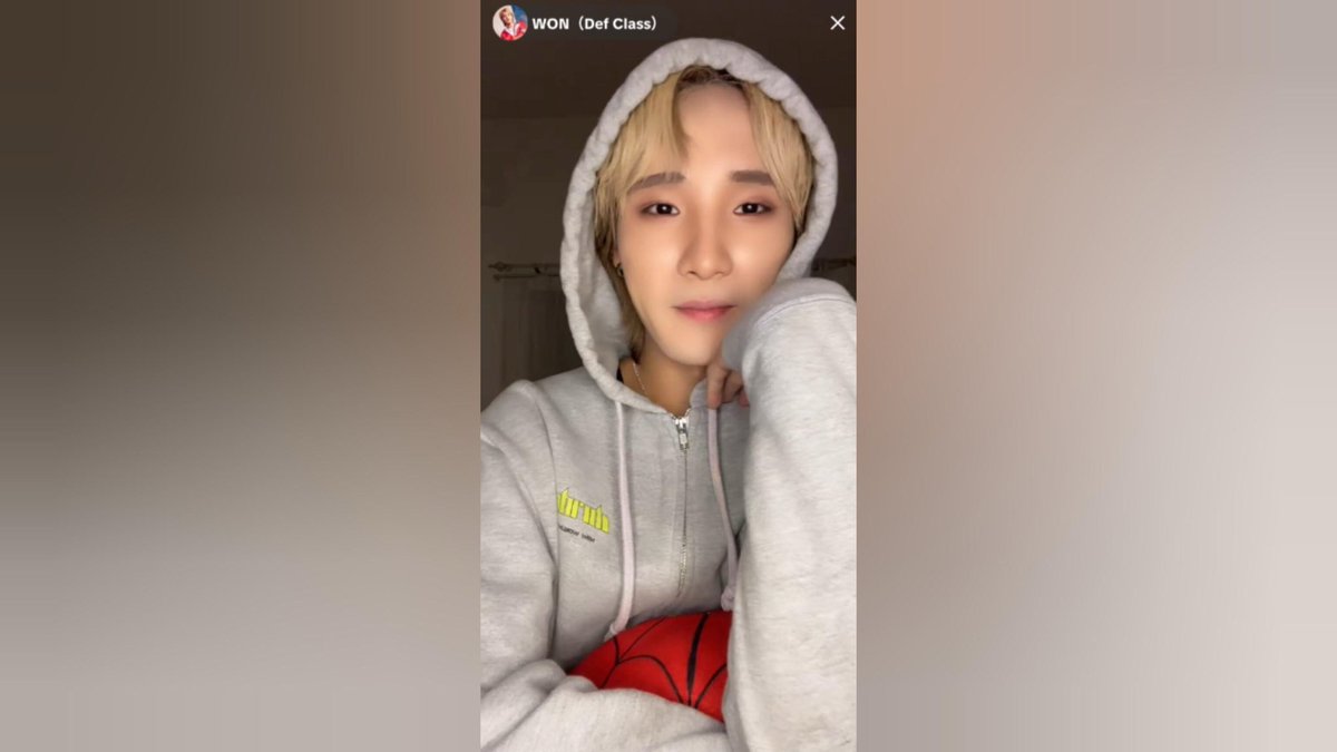 why_yaaa's tweet image. • 11/10 • วอน • 
ไลฟ์ย้อนหลังอัพเสร็จแล้วค่ะ 

youtu.be/imRxn5nsJa4

#DefClass_won #DefClass 
#デフクラス #เดฟคลาส

『#PrivateJet』 
New Digital Single Release✈️
[Track List]
01. Private Jet
02. 24/7
defclass.lnk.to/PrivateJet