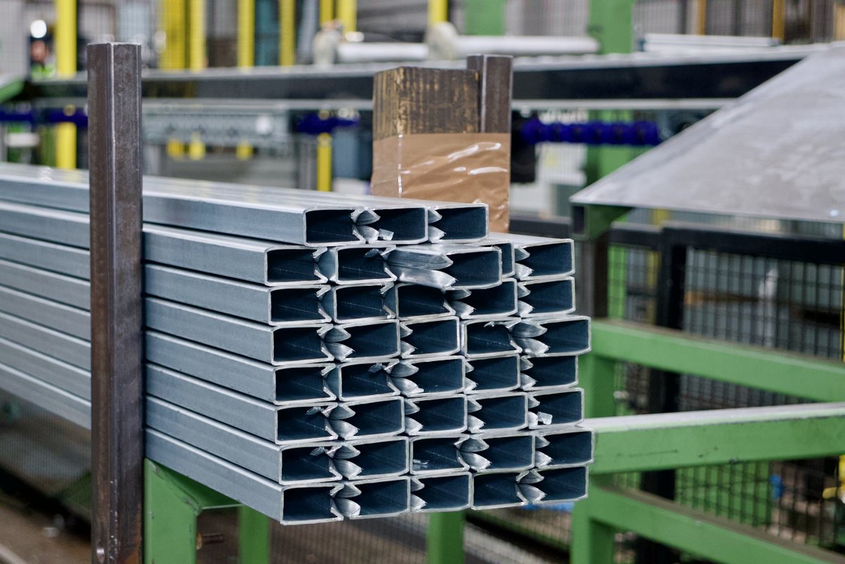 Our door reinforcement sections are engineered to perform.

We hold off-the-shelf steel reinforcement solutions for door systems including aluplast, Eurocell, Deceuninck, Liniar, Profile 22 Veka, and Spectus.

ow.ly/xzP650XcfMu

#steelreinforcement #steelindustry