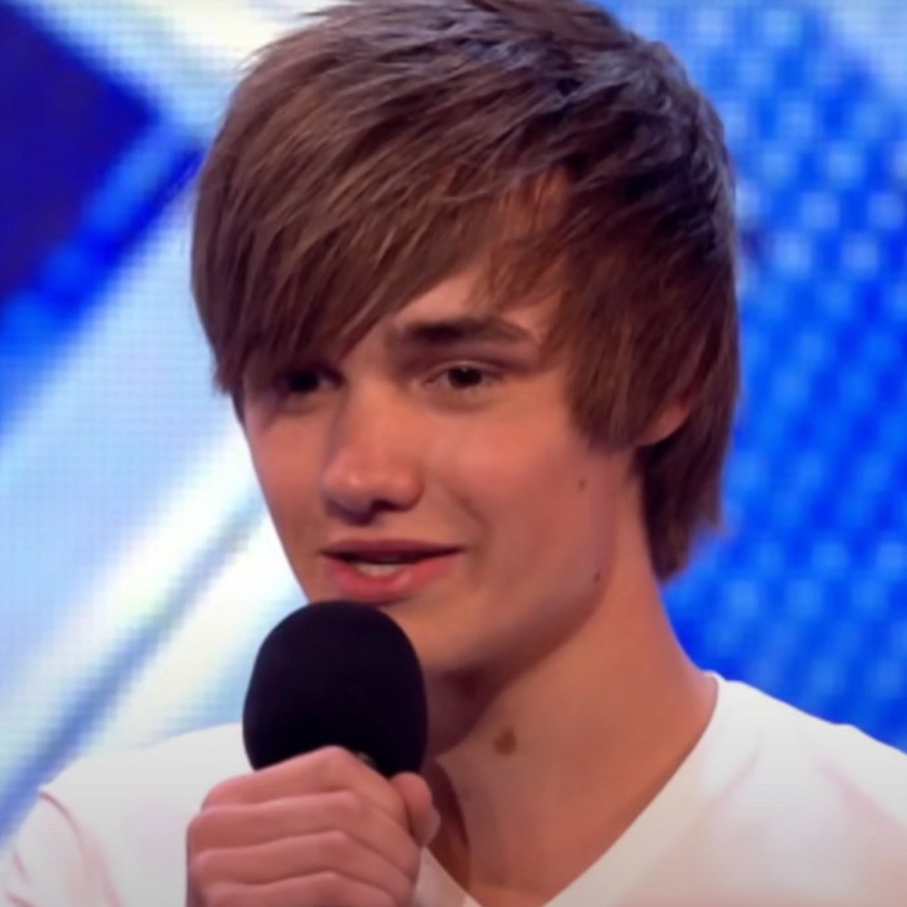 PopCrave's tweet image. One year ago today, Liam Payne passed away.