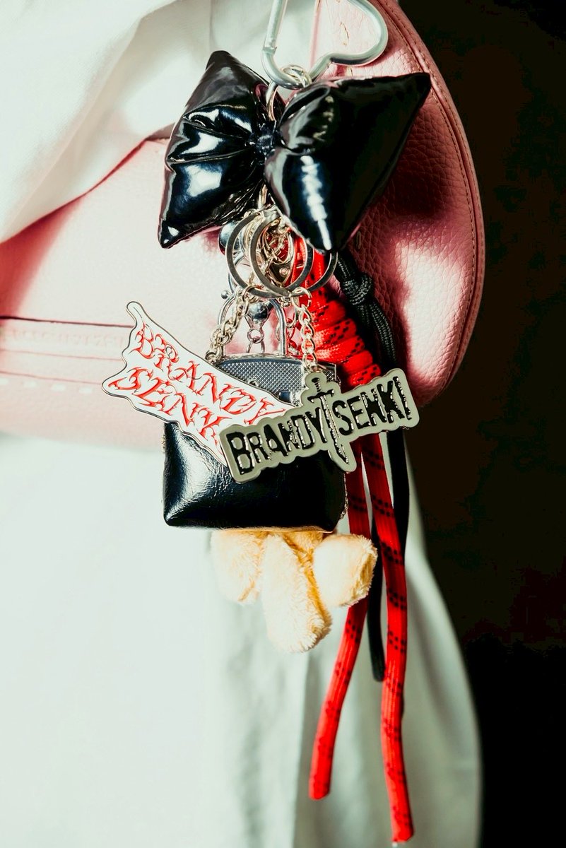 ブランデー戦記 BRANDY SENKI 3周年 ボーダー tシャツ 結成3周年記念】ダメージボーダーTシャツ | ブランデー戦記 Official