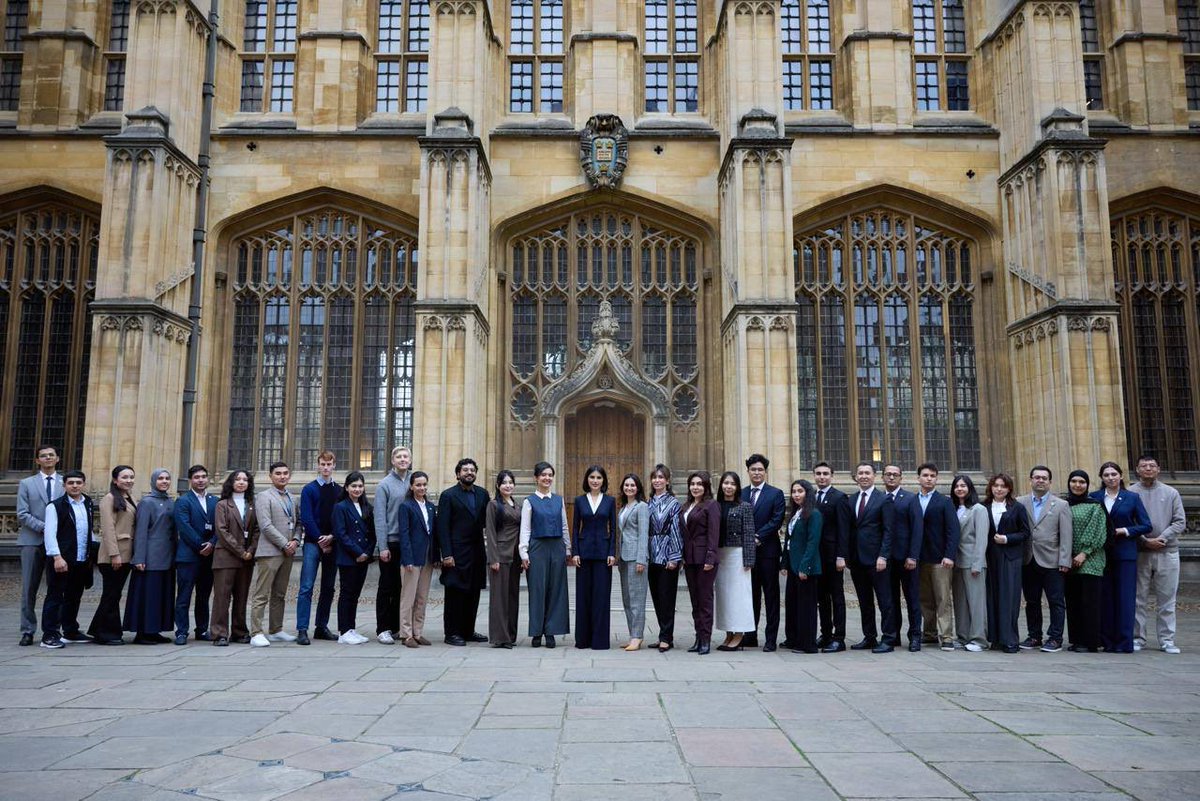 It is with great joy and pride that I share the news: the Faculty of Asian and Middle Eastern Studies at the <a href="/UniofOxford/">University of Oxford</a> will now offer courses in Uzbek and Old Uzbek languages.

I was deeply honored to receive an award from the University — a gesture I view as recognition of