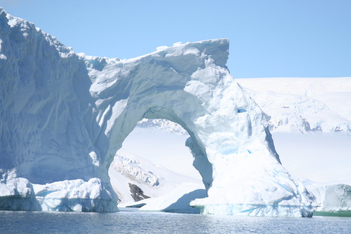 ¿Estamos preparados?, ¿qué energías son mejores para frenar ese cambio climático?, ¿cómo está afectando a nuestra salud laboral?, ¿qué importancia tiene una buena divulgación climática?... Todo ello y más el DOMINGO, 12,30 am., en <a href="/CMM_es/">Castilla-La Mancha Media</a> 

cmmedia.es/tv/heroes-anon…