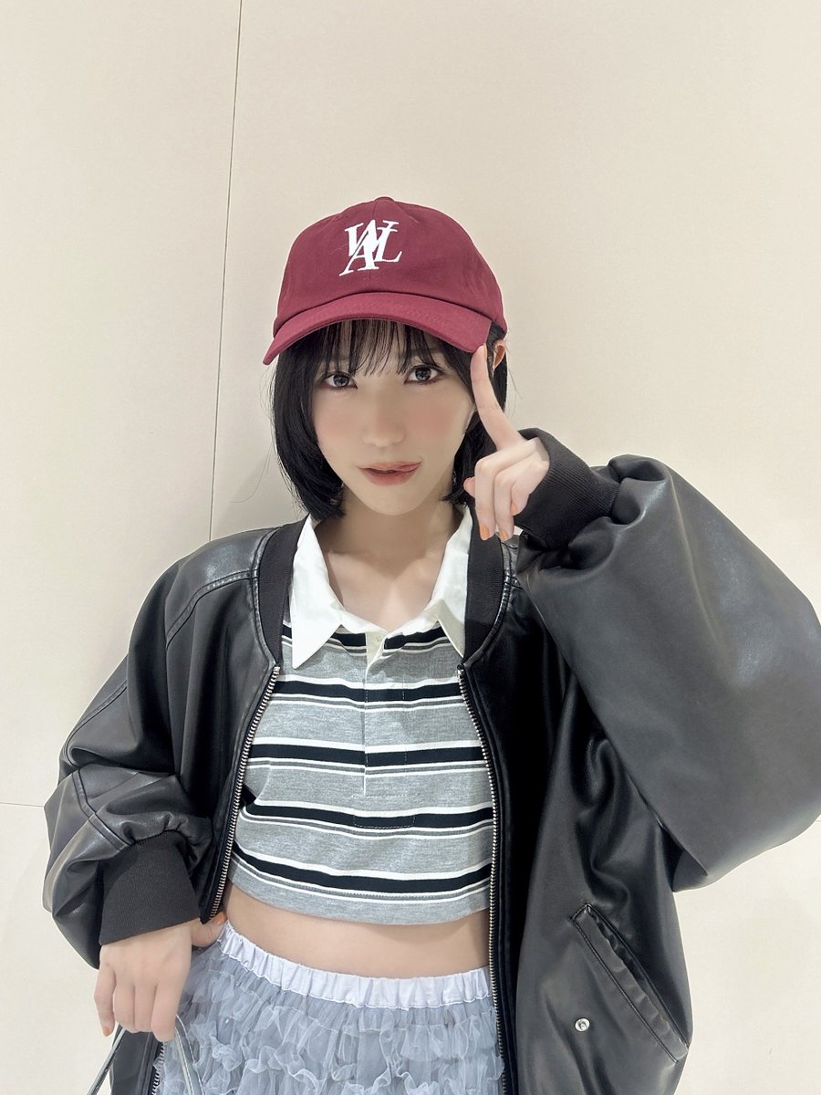 『 ar 11月号 』🌸*･
みりにゃと掲載していただいてます！

かわいくておしゃれな撮影で
撮影しながら秋が楽しみになってました🫶🏻

この撮影で赤のかわいさに感動して…🍓
お洋服たくさん買いましたよ！！！

ぜひ、ご覧ください🐈💭 #ar  #ar11月号