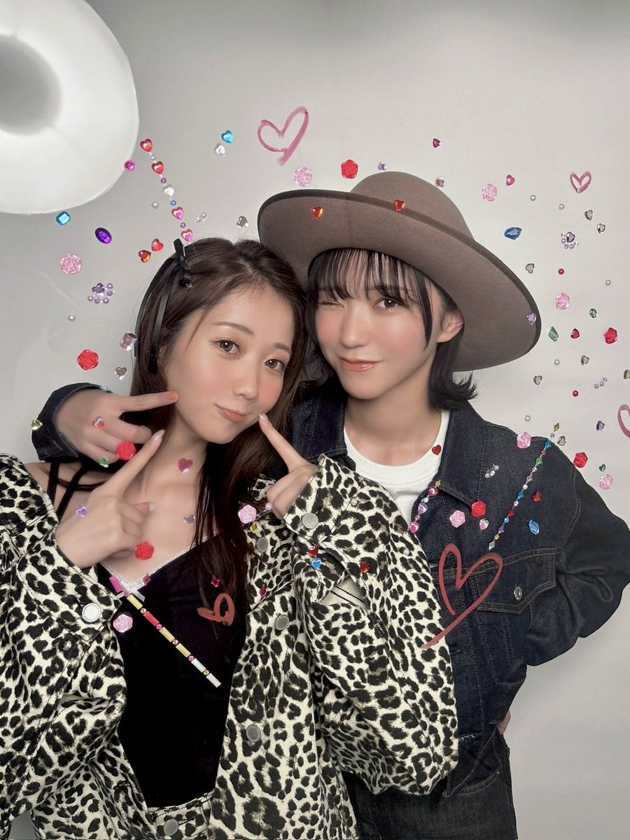 noguchi_iori's tweet image. 『 ar 11月号 』🌸*・
みりにゃと掲載していただいてます!
かわいくておしゃれな撮影で
撮影しながら秋が楽しみになってました🫶🏻
この撮影で赤のかわいさに感動して…🍓
お洋服たくさん買いましたよ!!!
ぜひ、ご覧ください🐈💭 #ar #ar11月号