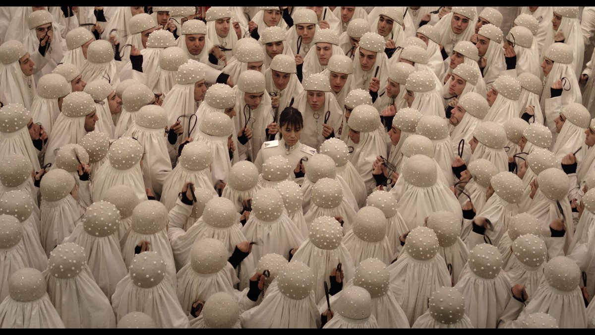 Zhivoderova's tweet image. Никогда не видела обсуждение в Твиттере фильма &quot;Джеки в царстве женщин&quot;.
Кто смотрел этот шедевр?