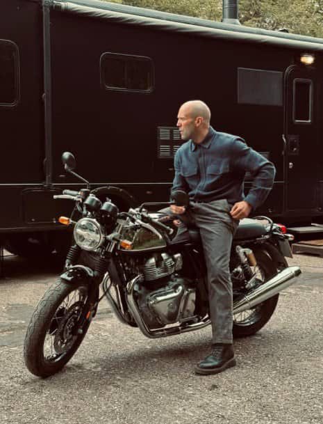 Good morning 🌞✨

Rise and shine — today is a brand-new chance to grow, smile, and make progress toward your dreams. No matter what happened yesterday, today is full of possibilities. 

#GoodMorningEveryone