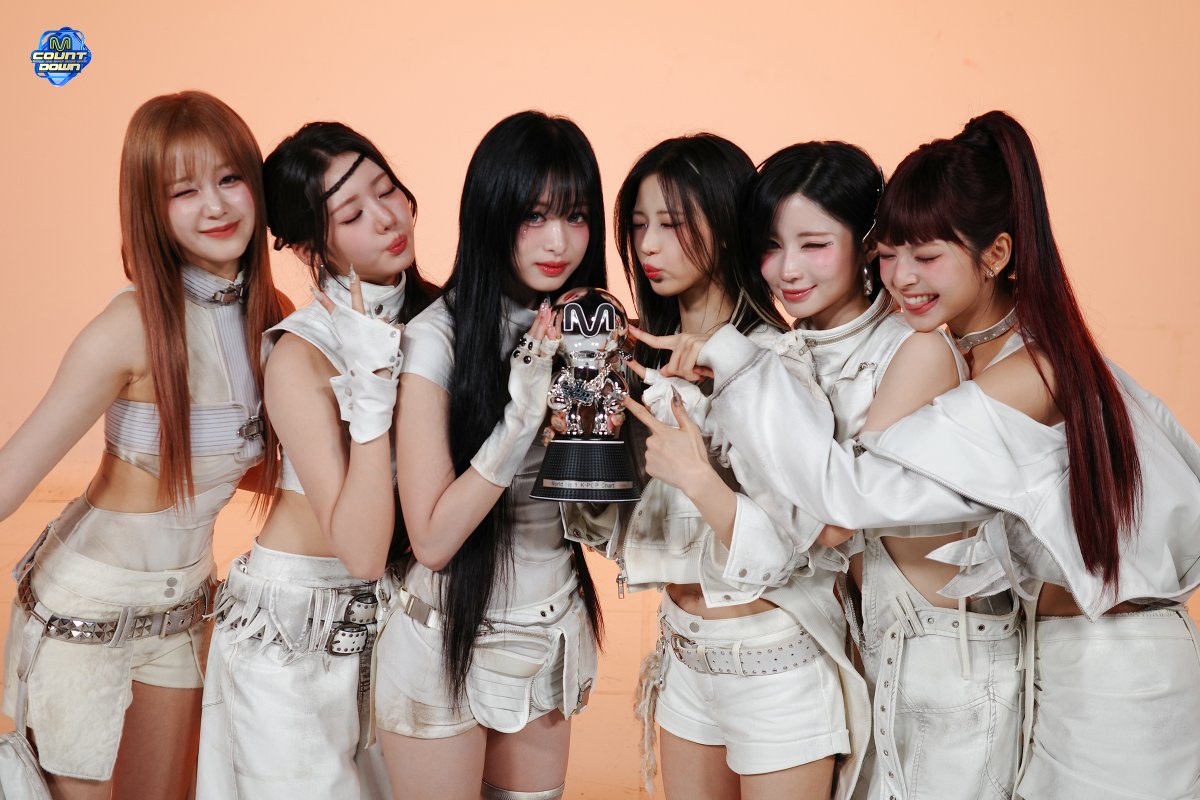 M COUNTDOWN (@mnetmcountdown) on Twitter photo #MCOUNTDOWN 10월 3주✨
🏆 No.1 of the Week! 🏆
#BABYMONSTER - #WEGOUP
₍ᐢ.ˬ.ᐢ₎🎉축하합니다 *:·゚✧ #MCOUNTDOWN 10월 3주✨
🏆 No.1 of the Week! 🏆
#BABYMONSTER - #WEGOUP
₍ᐢ.ˬ.ᐢ₎🎉축하합니다 *:·゚✧