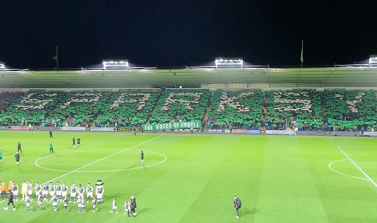 There will never be anyone else like the one and only <a href="/SparksyOnRadio/">Gordon Sparks</a>. Missed every day, but forever an argyle legend.

The North Devon Greens flag is a permanent feature at the back of the grandstand roughly where th old commentators box used to be. 

#pafc <a href="/Argyle/">Plymouth Argyle FC</a>.