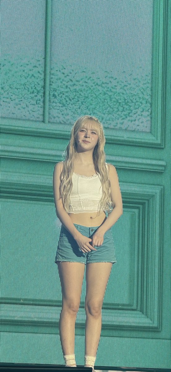 [🌻] HAPPY LILY DAY

𝗛𝗔𝗣𝗣𝗬 𝗟𝗜𝗟𝗬’𝗦 𝗕-𝗗𝗔𝗬❤️

언제나 리액션도 밝고 긍정적이며 노래도 믻쳐버리는 릴리덕분에 엔써가 많이 웃어~ 
생일 축하해! 

#NMIXX #엔믹스
#릴리 #LILY
#릴리의_향기가_울려퍼진_날
#ADORE_U_LILY