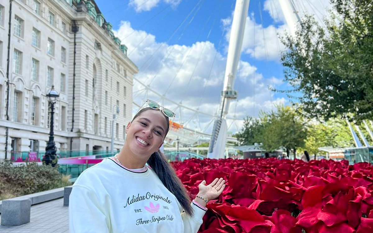 gsport4girls's tweet photo. #gsportNewsletter Layla Arrison reflects on her ‘unbelievable' experience covering the Women's Rugby World Cup as a SuperSport broadcaster, calling it a humbling and confidence-boosting moment that's made an impactful mark on her career 
#MediaEdition
https://t.co/fV8Hz2uUJc https://t.co/iQmhD6yDxE