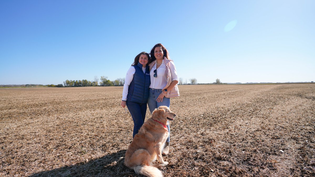 UBuild_SB's tweet photo. Last week, we had the privilege of capturing the story of the Amos farm 🎥🌾

We spent the day in the fields, chatting with the Amos family, filming their interviews, and gathering moments that truly show the heart behind their work. Swipe to see a few behind the scenes shots! https://t.co/8DFWlY5ZoN