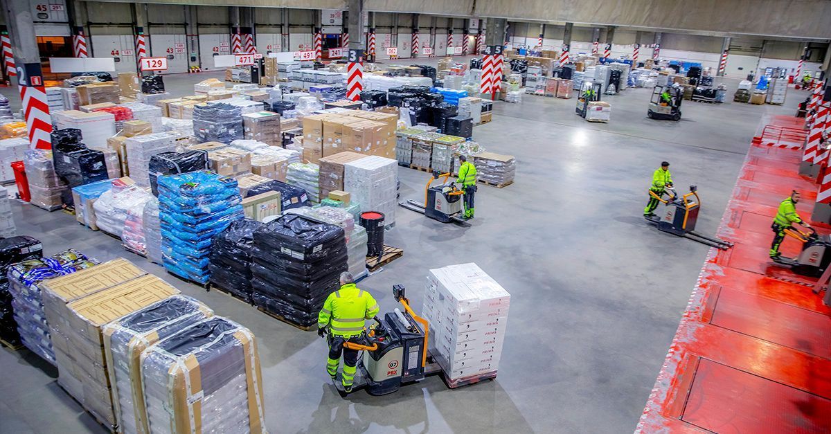 Palibex's tweet image. Somos los MÁS LIMPIOS porque coordinamos la mercancía en unas instalaciones modernas y libres de humos. ¡Hola, estamos en el @LogisticsSpain!

palibex.com/ofertas/logist…

#SomosLosMásLimpios #LogisticsandAutomationMadrid  #LogisticsandAutomation