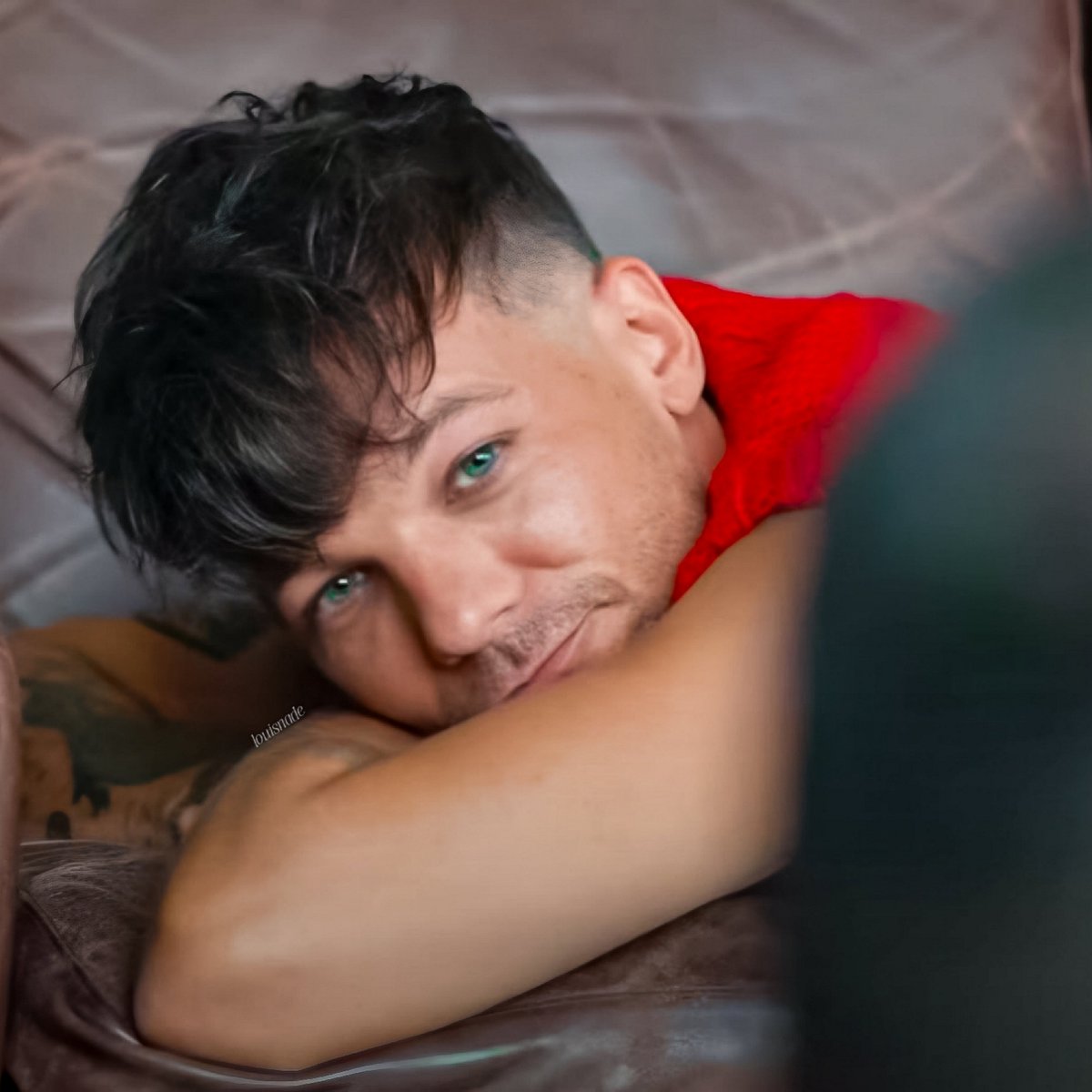 louisnade's tweet image. I love him