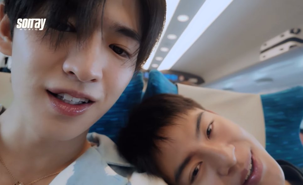 ใครจะมีความสุขได้เท่ามาร์คคริส