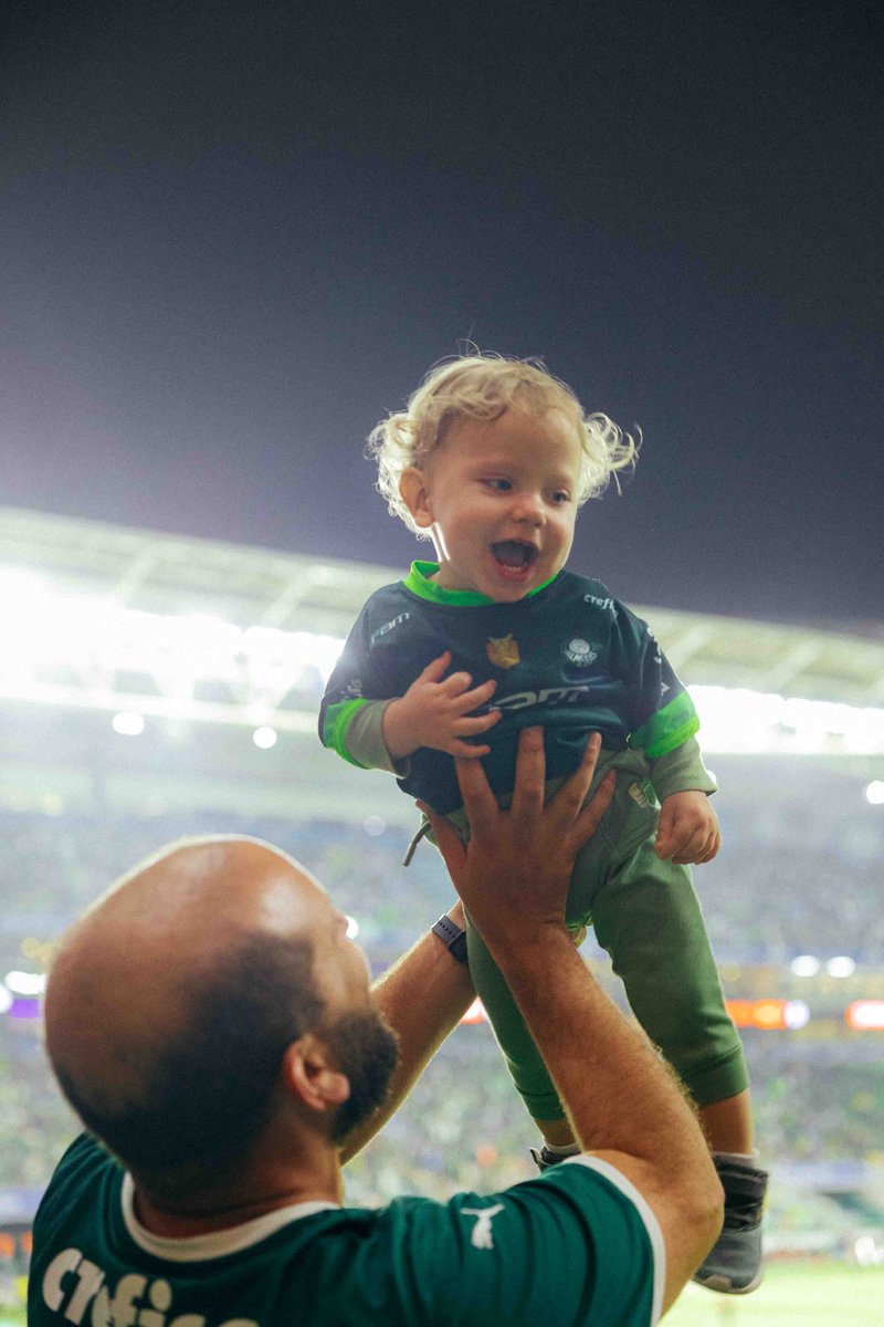 avantipalmeiras's tweet image. É 𝐍𝐎́𝐒 POR 𝐍𝐎́𝐒 ! 💚
Bom dia, torcida que canta e vibra! Belíssima quinta-feira pós-goleada do #MaiorCampeãoDoBrasil 🐷
#OPoderDoAvanti