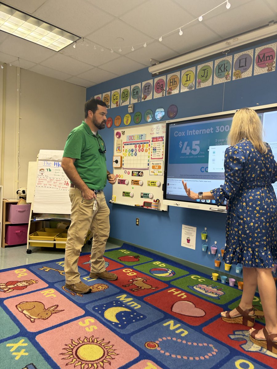 Bethany Vallio (@bethanyitc) on Twitter photo β
Yesterday, our tech team met with <a href="/SMART_Tech/">SMART Technologies</a> to discuss barriers teachers were facing with the panelsβand we found solutions! π We also visited classrooms to see the new SMART Panels in action with teachers and students! π‘π #Built4Bibb β
Yesterday, our tech team met with <a href="/SMART_Tech/">SMART Technologies</a> to discuss barriers teachers were facing with the panelsβand we found solutions! π We also visited classrooms to see the new SMART Panels in action with teachers and students! π‘π #Built4Bibb