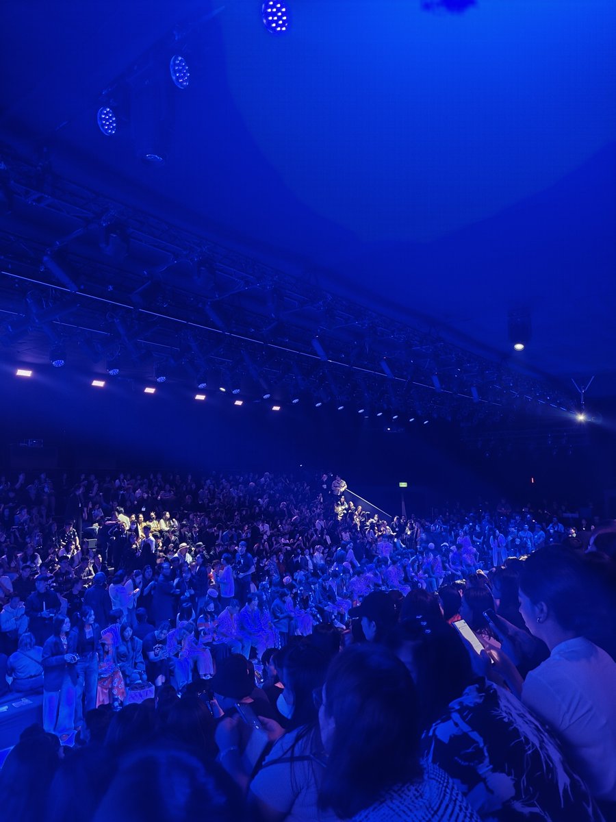 The lights on runaway today is with us too 555

BUILD AT SIAM PARAGON
#SiamParagonBIFW2025xBuild