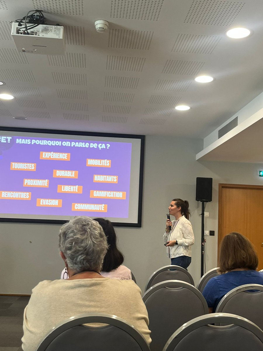 Rencontres du Etourisme tweet media