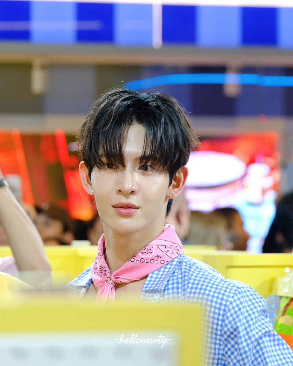 ฮือ น่ารักมาก 😭🥰
<a href="/Jamessu_w/">JS</a> 
DEXX AT SIAM CENTER
#SiamCenterxDEXX
#DEXXth #JAMESSU_DEXX
#JamesSu