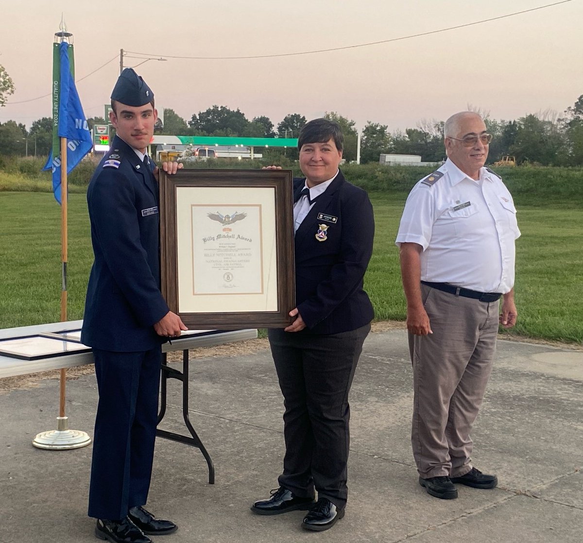 mocapnews's tweet image. Please join Missouri Wing in congratulating the following four cadets from the Sedalia Cadet Flight on their recent promotions! #civilairpatrol #CAPcadet
facebook.com/MOCAPNEWS/post…