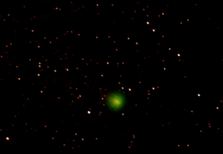 5lizzy3k's tweet image. get a good look while this posts lasts, the first one i posted got deleted for no reason. this is C/2025 R2 (SWAN) they r calling it a comet, it aint. its just like 3iatlas, coma consist of a strange green light and NO TAIL. photo taken by Dobsonian Power
#C2025R2SWAN #cometSWAN