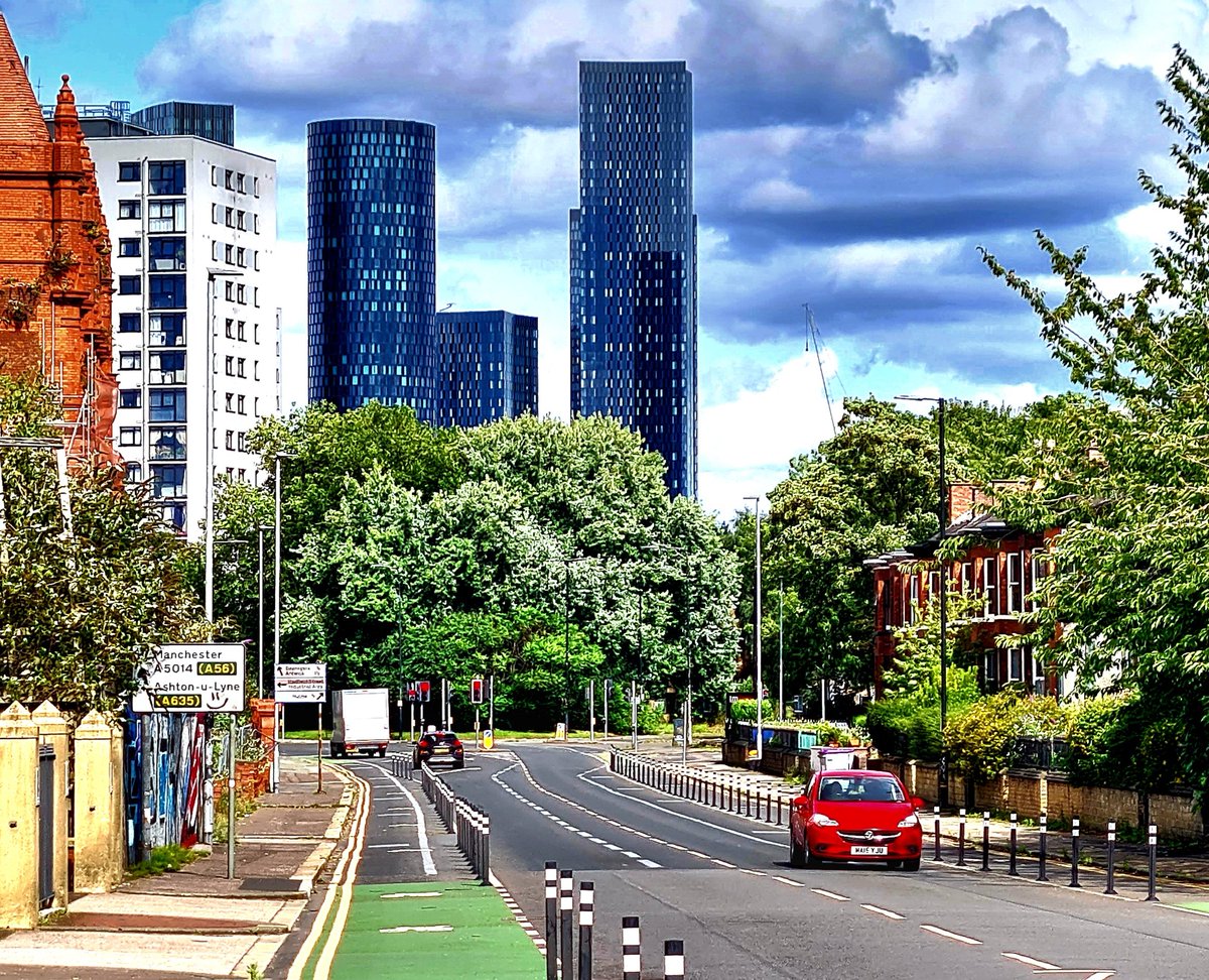 The Walking Pops - 4K Walking Tours tweet media