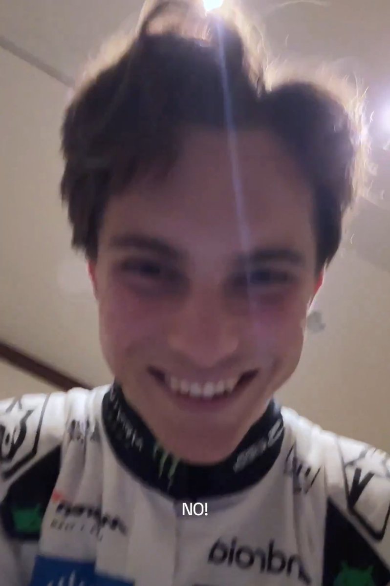 piastriszn's tweet image. stoppp he looks adorable