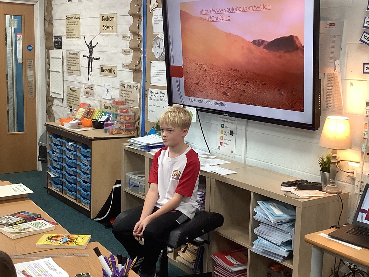 MillbrookWigan_'s tweet image. Y5 using hot seating and partner talk  to help with characterisation for writing #mbenglish #makingconnections #creativeexpression
