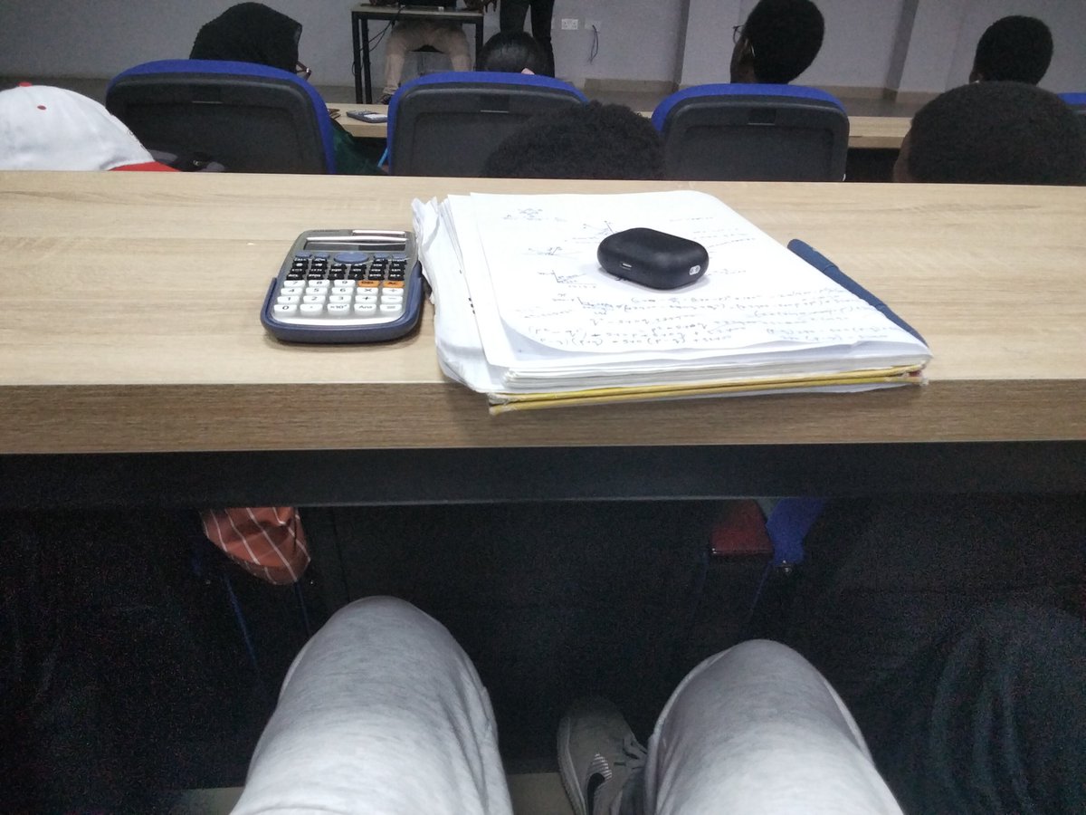 xavia_47's tweet image. Another long day of lectures 😭
Still trying to balance school and coding — it’s not easy at all 🥲 
Yesterday was hectic, and today didn’t even pity me 🤦‍♂️
But we move 🙂‍↕️✨

Am I the only person going through this?😂💔

#100DaysOfCode #CodingJourney #StudentDev #javascript