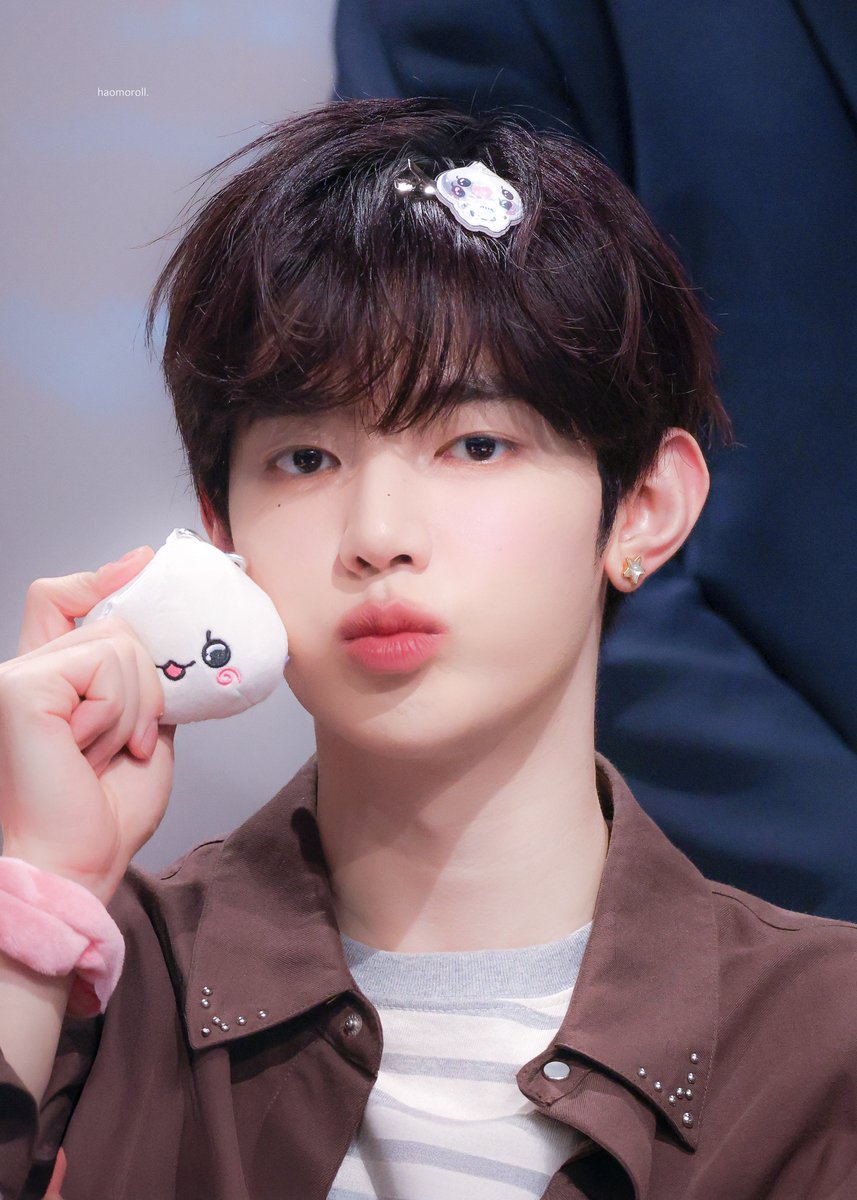 haomoroll_zh's tweet image. 251012 みるはおちゃん🍼♡
#장하오 #章昊 #ZHANGHAO  
#제로베이스원 #ZEROBASEONE #ZB1