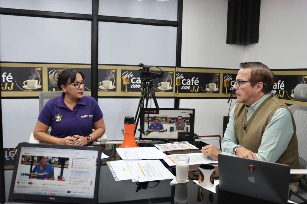 <a href="/zaidarovira/">Zaida Rovira</a> La ministra <a href="/zaidarovira/">Zaida Rovira</a> señaló que en las mesas técnicas se abordarán temas de salud, educación intercultural y productividad que son prioridades para las comunidades.