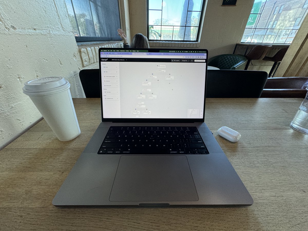 starter_story's tweet image. How to build something meaningful
1. sit down
2. set a timer for 2 hours
3. work
4. do that over and over and over
NOTHING meaningful was built in a day, a week, or even a month
you should launch quickly, but the work can't end there
successful products have YEARS of craft…