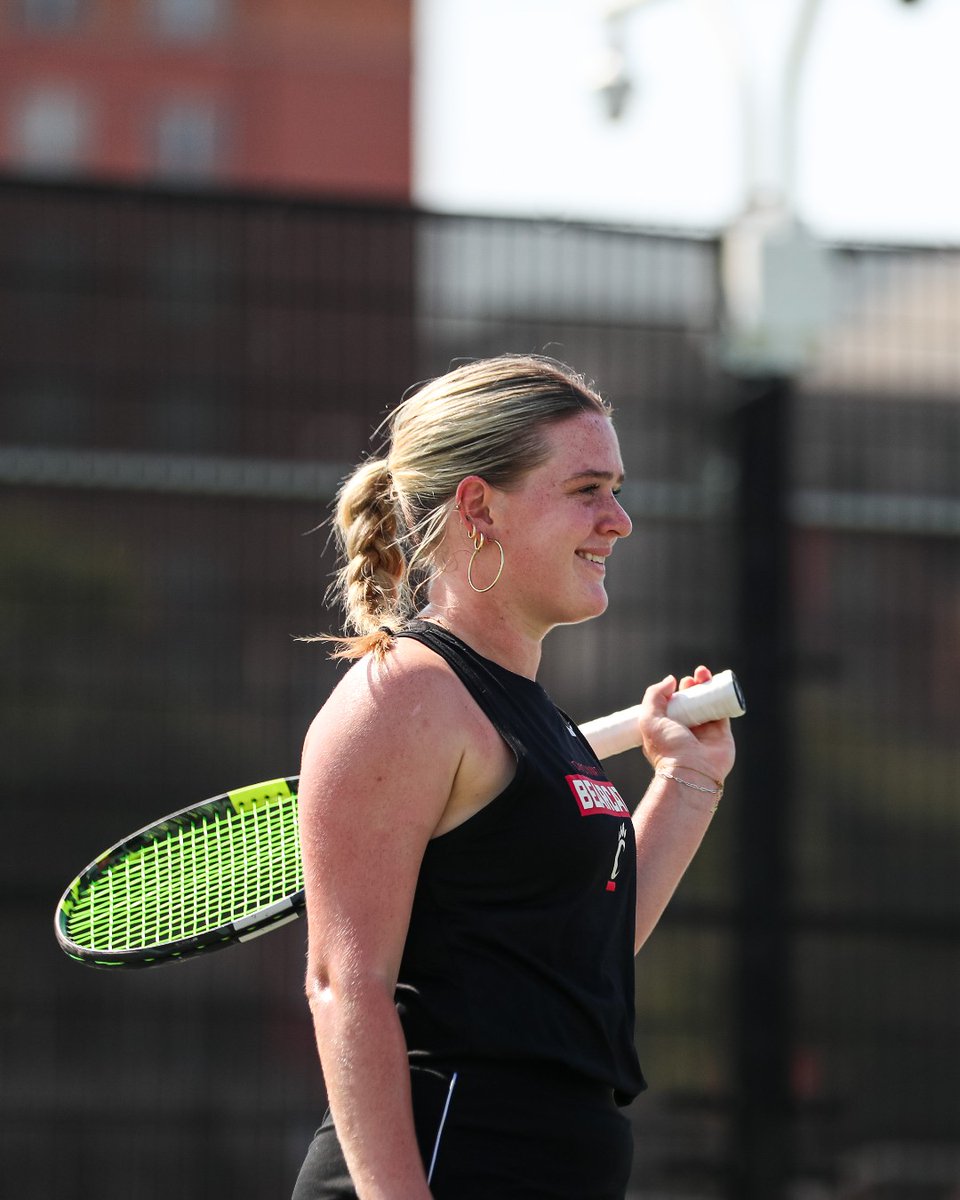 Happy Match Day 🤩 

🎾 ITA/UTSA Ohio Valley Regional Championships 
📍Knoxville, Tenn.
📅 Oct. 16-21

#Bearcats | #RealDeal