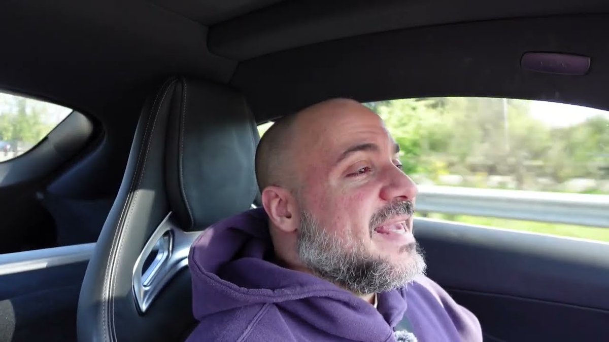 CodeCommuteVlog's tweet image. What's WRONG With This Software Engineer's MOTIVATION?
From ExperiencedDevs, the OP writes that they like their job, the work they do, and even their team... But it turns out they're procrastinating and they're lacking motivation.
So, what's going on with this developer? Let's…