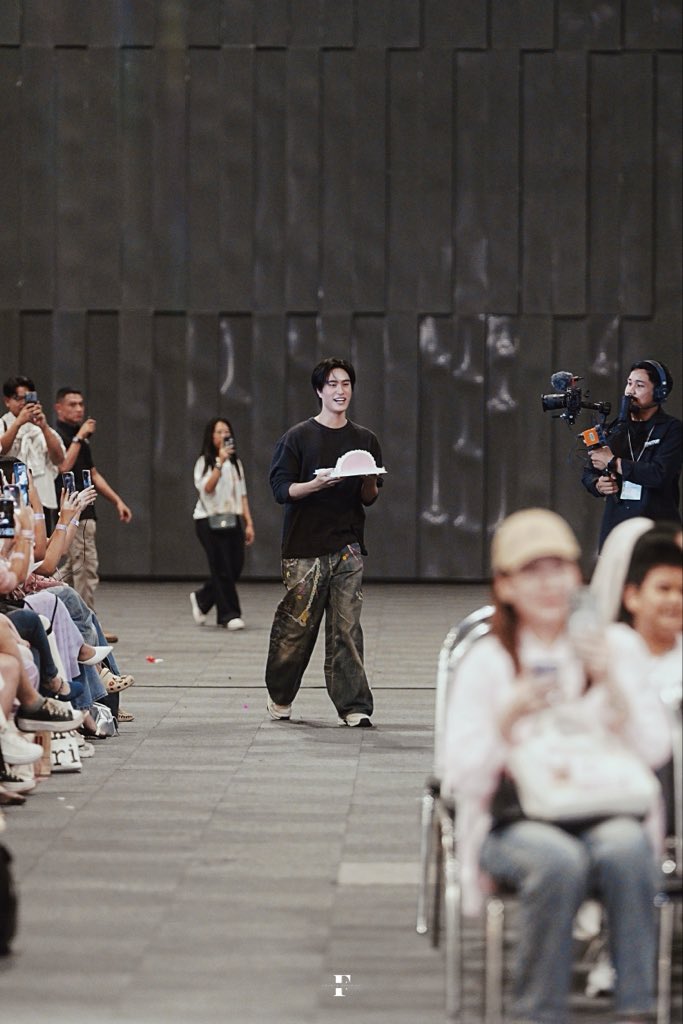 เสอพ๊ายคับคุรเพื่อนนน~ ขอบคุณน้องเจมีไนน์นะค้าบ <a href="/gemini_ti/">gemini_nt</a> ที่มาหาน้องโฟ้ตโฟ้ต อยู่ด้วยกันไปนานๆนะลูก 🤍

HAPPY TWENTY ONE FOURTH  
#MagicFOURTHTurns21
#TheMagicofFOURTH21st
#Fourthnattawat #โฟร์ทณัฐวรรธน์