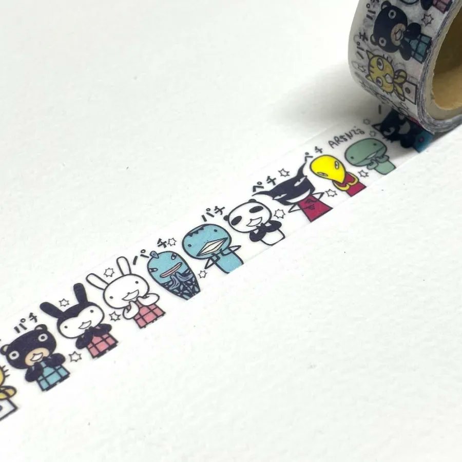 にぎやかで楽しい柄のマスキングテープ、ハロウィン柄もありますよ
