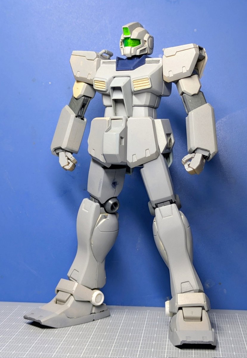 本日の作業作業
■メインカメラ■脹脛スラスター
■脛の下端逆エッジ■全身
#ジム後期型