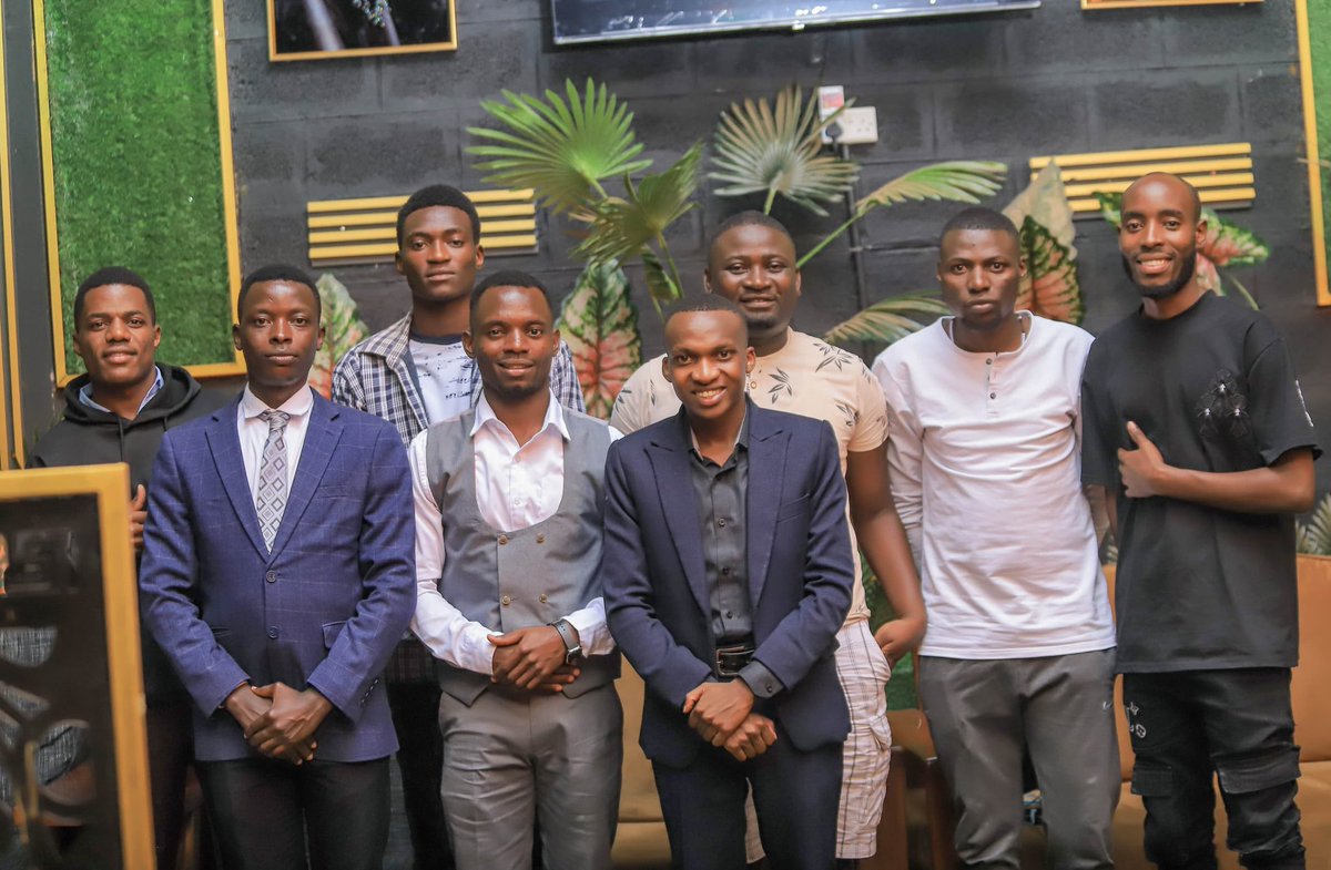 I joined a team of University Students,  Graduates and Elders from Mwizi Sub-county, Rwampara East Constituency,  Rwampara District where we deliberated on how we can empower our Community.