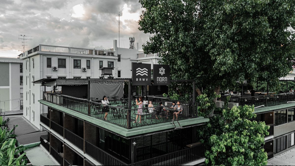 เจอแล้ว! #รูฟท็อปริมแม่น้ำ  ย่าน #ปิ่นเกล้า
พร้อมคราฟท์ดริ๊งค์และเมนูอร่อยเพียบ!

📍 Brewave Pinklao 🍽🍻🌊 

เกินต้านมากกับพิกัดลับของรูฟท็อปมู้ดดี พร้อมวิวสุดชิลล์ของสะพานสมเด็จพระปิ่นเกล้า ริมแม่น้ำเจ้าพระยา บอกเลยว่าจะกินลมชมวิวก็เพลิน หรือจะถ่ายรูปสวยๆ ก็จึ้งตาแตกสุดๆ 🌇

🍻