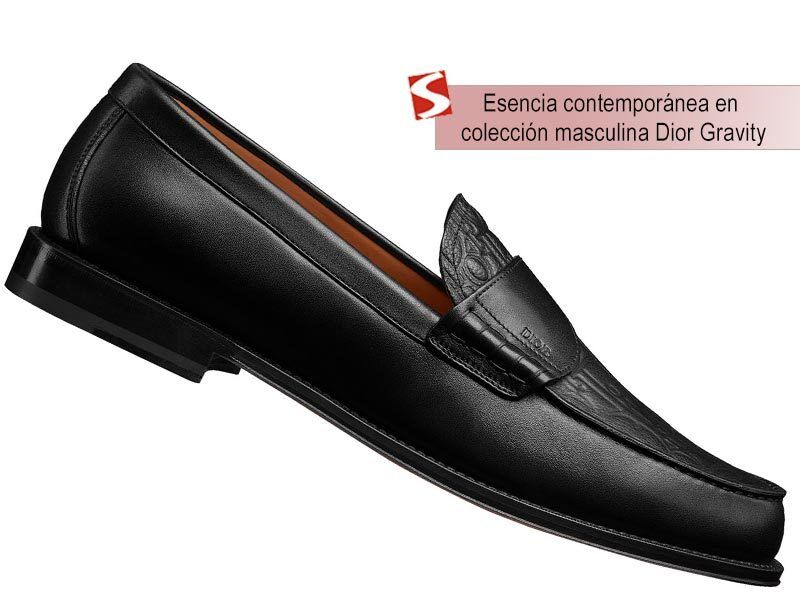 STYLEAMERICAmag's tweet image. La más reciente colección masculina Dior Gravity propone un estilo de esencia contemporánea que refleja la innovación de la marca de lujo francesa, te contamos de que se trata: ➡️ buff.ly/0TnAUFB #StyleModa
¿Ya conocías el concepto detrás de Dior Gravity?