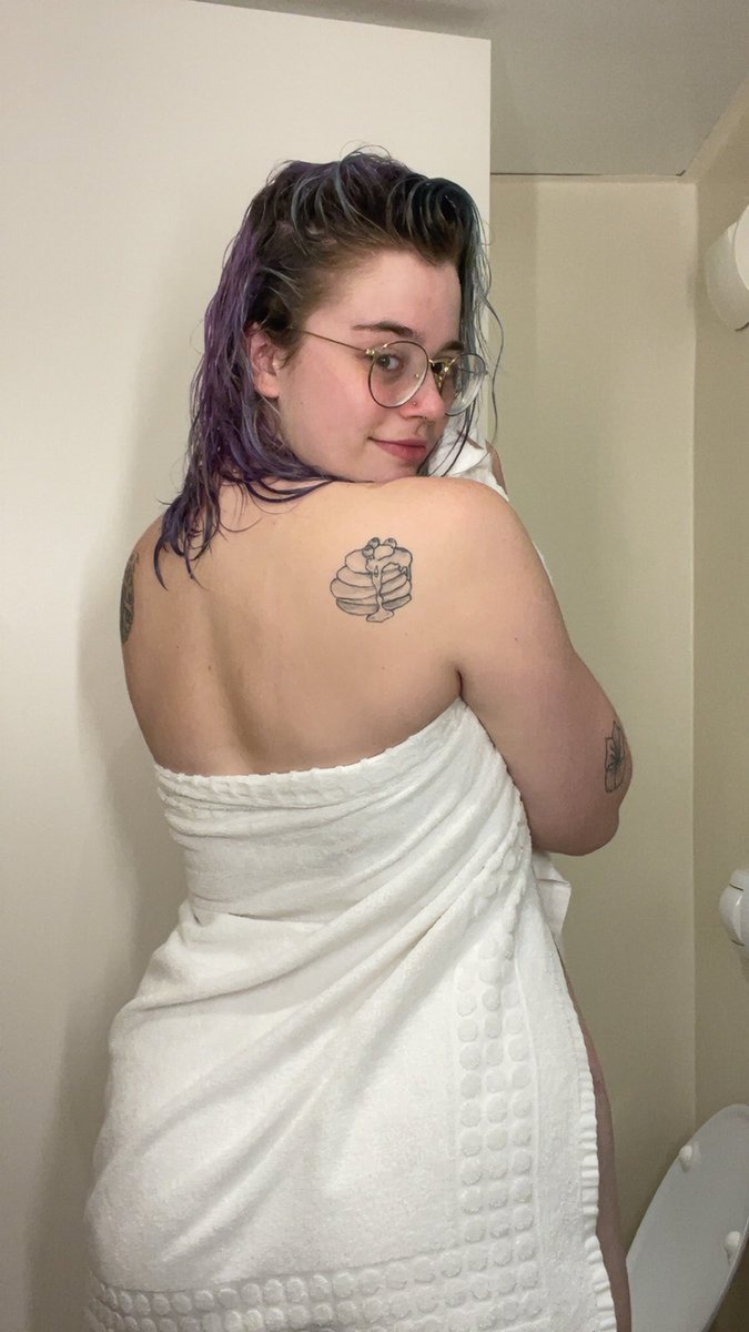 krissykream69's tweet photo. If only you were here….. https://t.co/aF2M8BrBbO