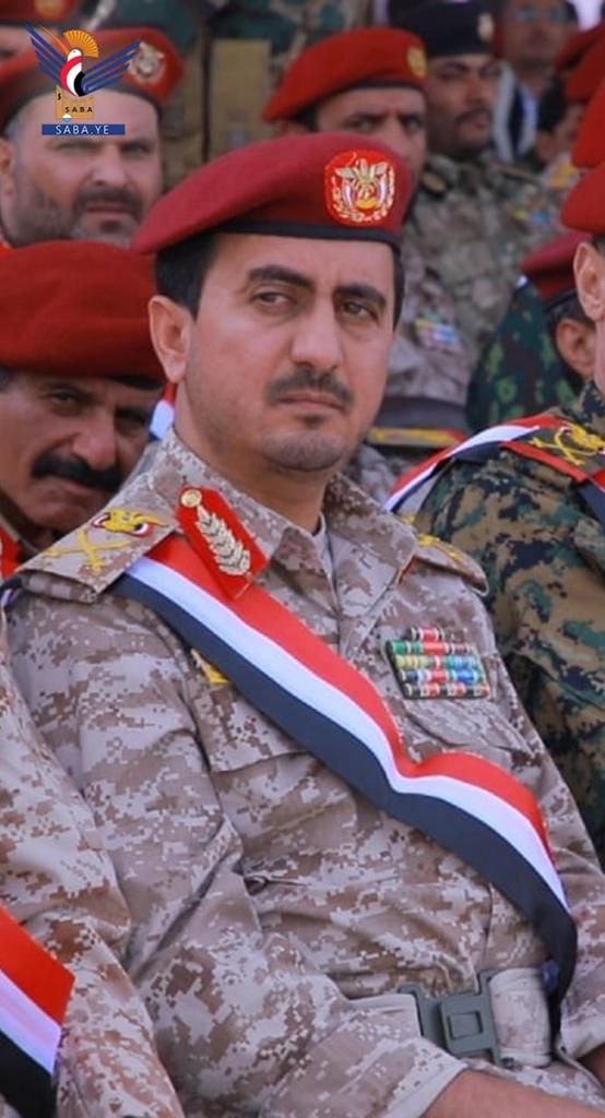 تعيين اللواء الركن يوسف حسن إسماعيل المداني رئيسا لهيئة الأركان العامة بوزارة الدفاع والإنتاج الحربي.

 #يمن_الواثقين_بالله
#شهداؤنا_عظماؤنا 
#غزة_تنتصر