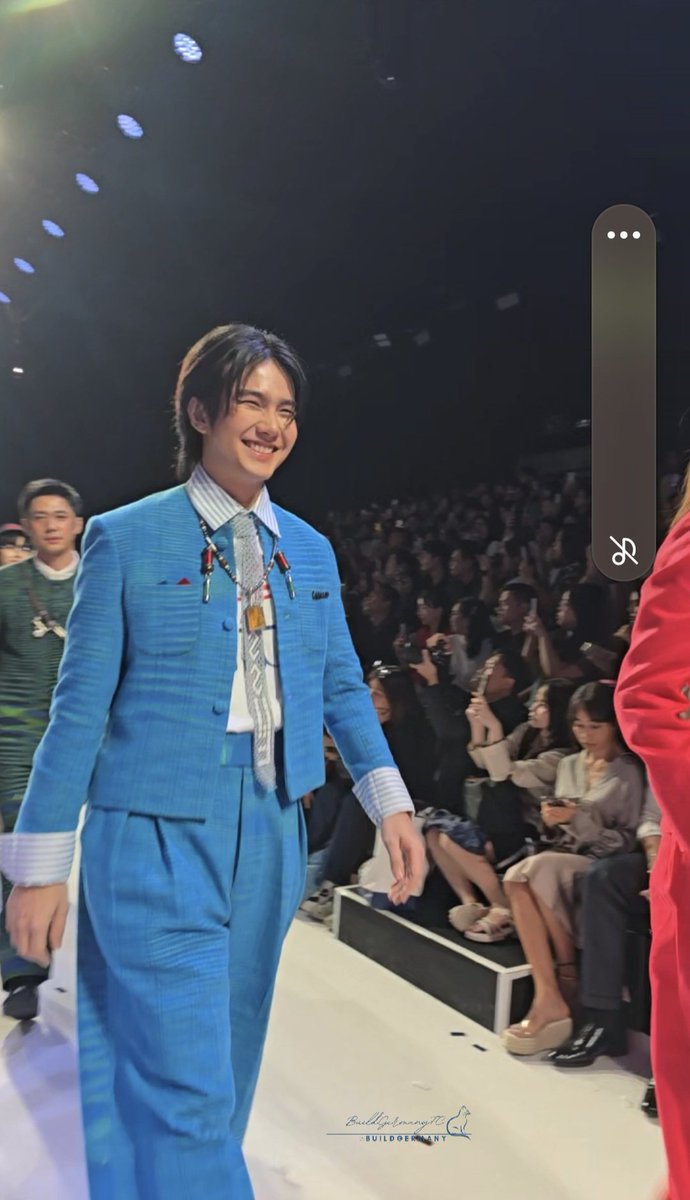 BuildGermany's tweet image. Brightest smile 🥹💙

BUILD AT SIAM PARAGON 

#SiamParagonBIFW2025xBuild
@JakeB4rever