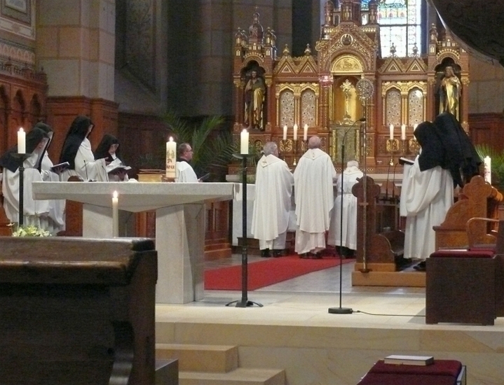 KlosterStMarien's tweet photo. Wir wünschen Ihnen und Ihren Lieben alles Gute, #Gottes #Segen und #Beistand, und ein schönes & erholsames Wochenende.
Der Herr segne Sie und Ihre Lieben - mit Gottes Liebe und mit seiner Gnadenfülle.
Grüß #Gott und herzliche Grüße aus unserem #Kloster,
Ihre #Zisterzienserinnen https://t.co/0FIWFva8Je