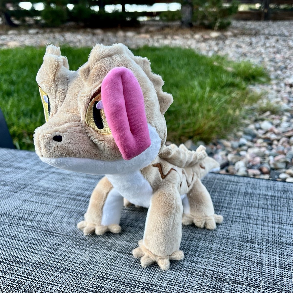 Floof Fluff 🪡 🧵 (@flooffluffplush) on Twitter photo I’ve also made a gecko using <a href="/CholyKnight/">Sew Desu Ne?</a> lizard pattern! 🦎 more types of lizards are in the works as well! I’ve also made a gecko using <a href="/CholyKnight/">Sew Desu Ne?</a> lizard pattern! 🦎 more types of lizards are in the works as well!